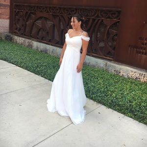 SIZE 4 WEDDING DRESS